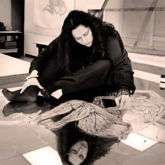 Kiki Smith drawing on a copper plate for Sueno. 